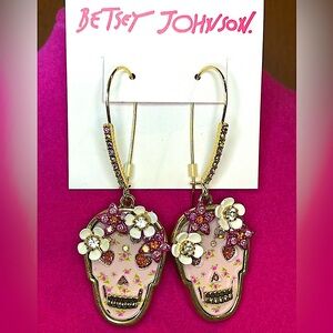 Betsey Johnson (Limited Edition) Skull Earrings